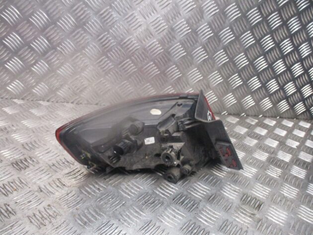 2013 AUDI A3 8V HATCHBACK REAR RIGHT DRIVER SIDE OUTER TAILLIGHT LAMP 8V4945096A - Image 4