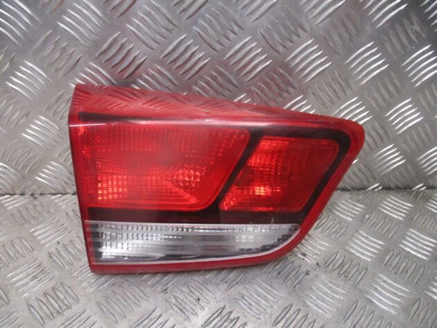 2017 GENUINE KIA RIO REAR LEFT PASSENGER SIDE TAILLIGHT LAMP 92403-H8 - Image 2