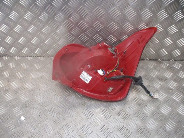 2016 GENUINE HYUNDAI I10 REAR LEFT PASSENGER SIDE TAILLIGHT LAMP 92401-B9000 - Image 4
