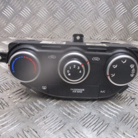 2012 GENUINE KIA PICANTO AC HEATER CLIMATE CONTROL SWITCH PANEL 97250-1Y200