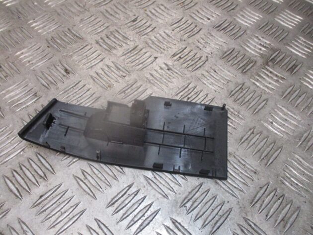 2017 GENUINE SEAT ARONA FR REAR RIGHT DRIVER SIDE WINDOW SWITCH 6F1867172 - Image 2