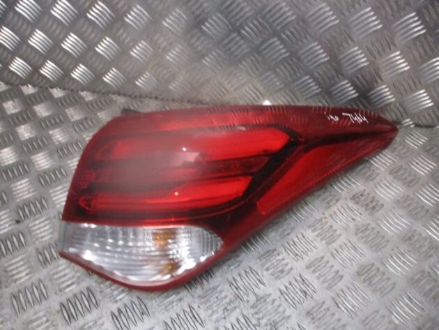 2017 GENUINE HYUNDAI I40 SALOON REAR RIGHT DRIVER SIDE BODY LIGHT LAMP 924023Z6