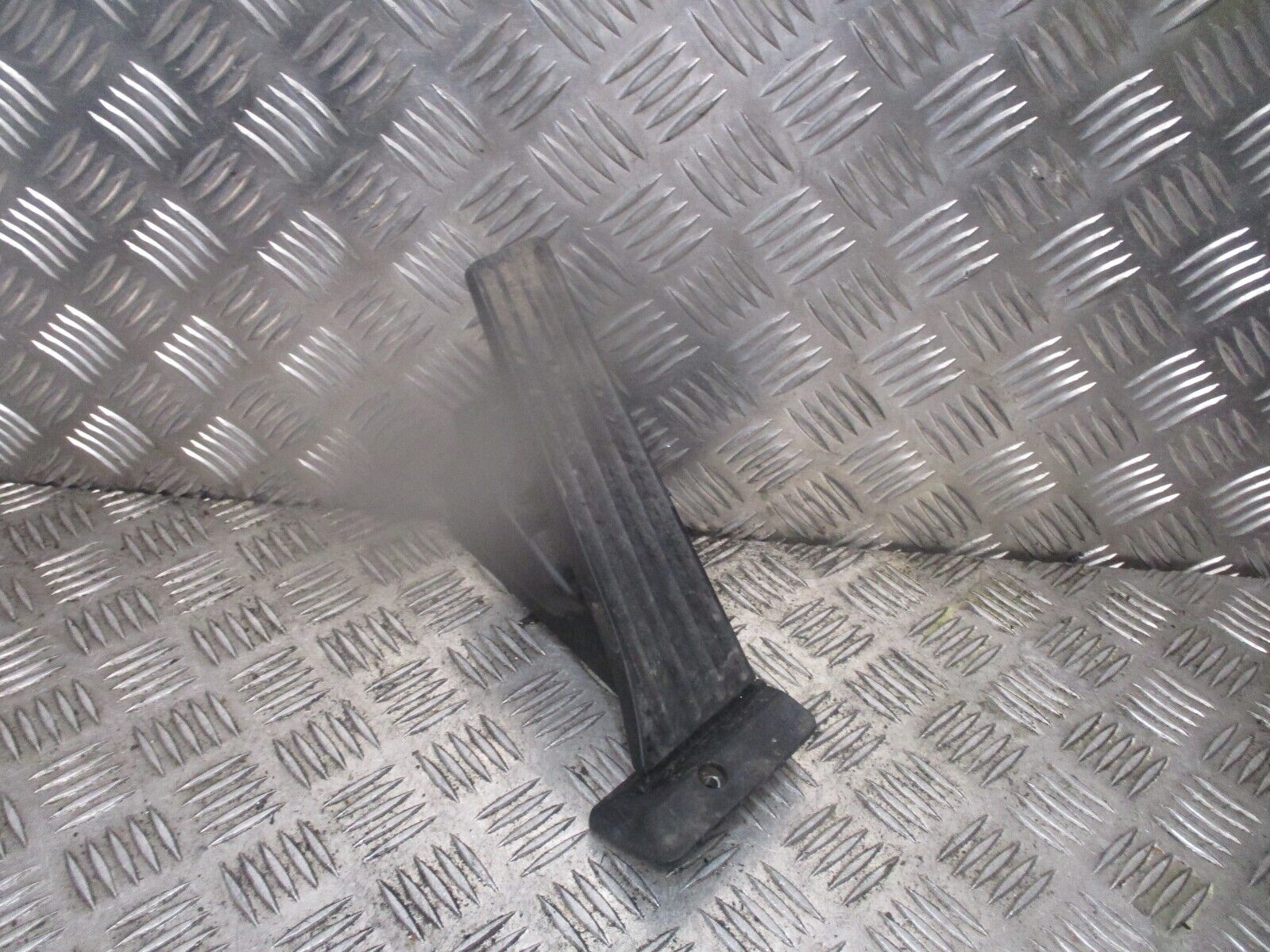 2015 GENUINE BMW 3 SERIES ACCELERATION THROTTLE PEDAL 6PV010435