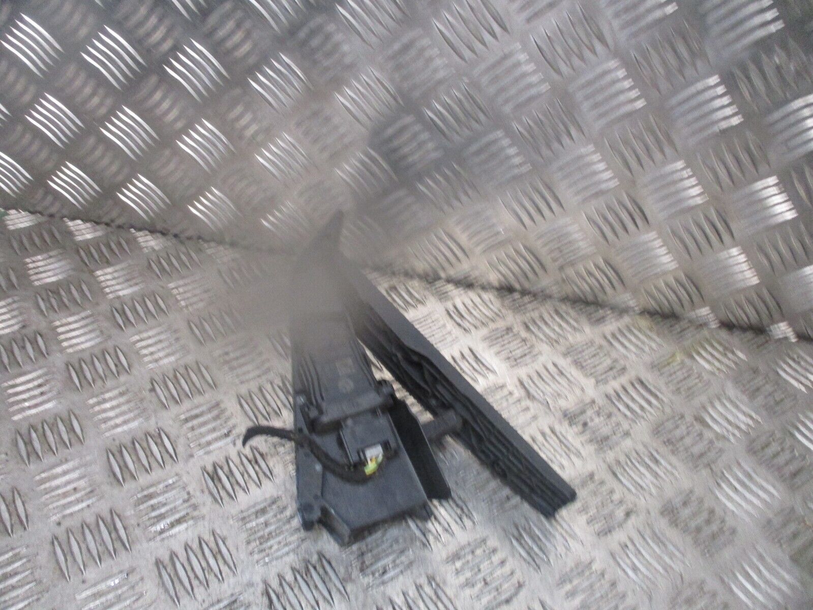 2015 GENUINE BMW 3 SERIES ACCELERATION THROTTLE PEDAL 6PV010435 - Image 3